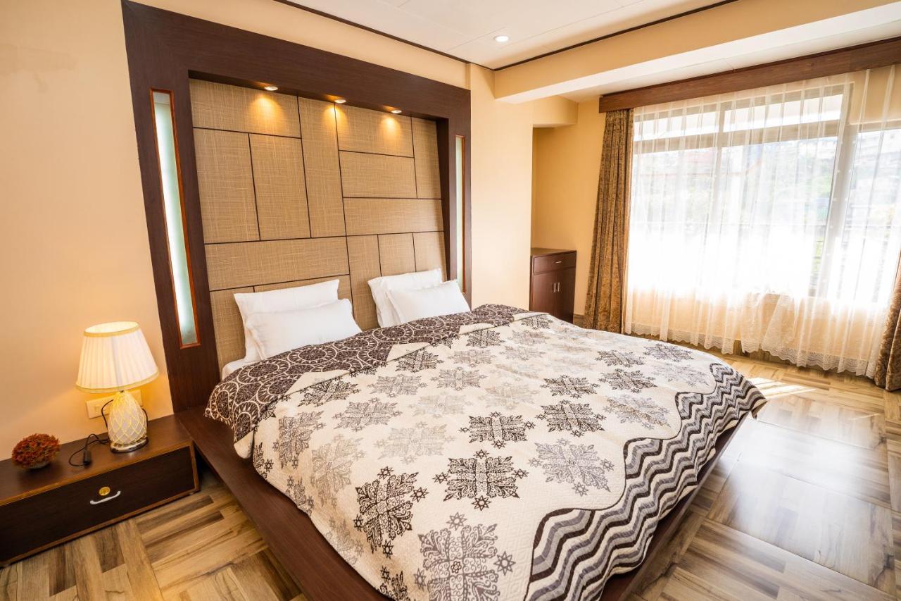 East Land Bed & Breakfast Σιλόνγκ Εξωτερικό φωτογραφία