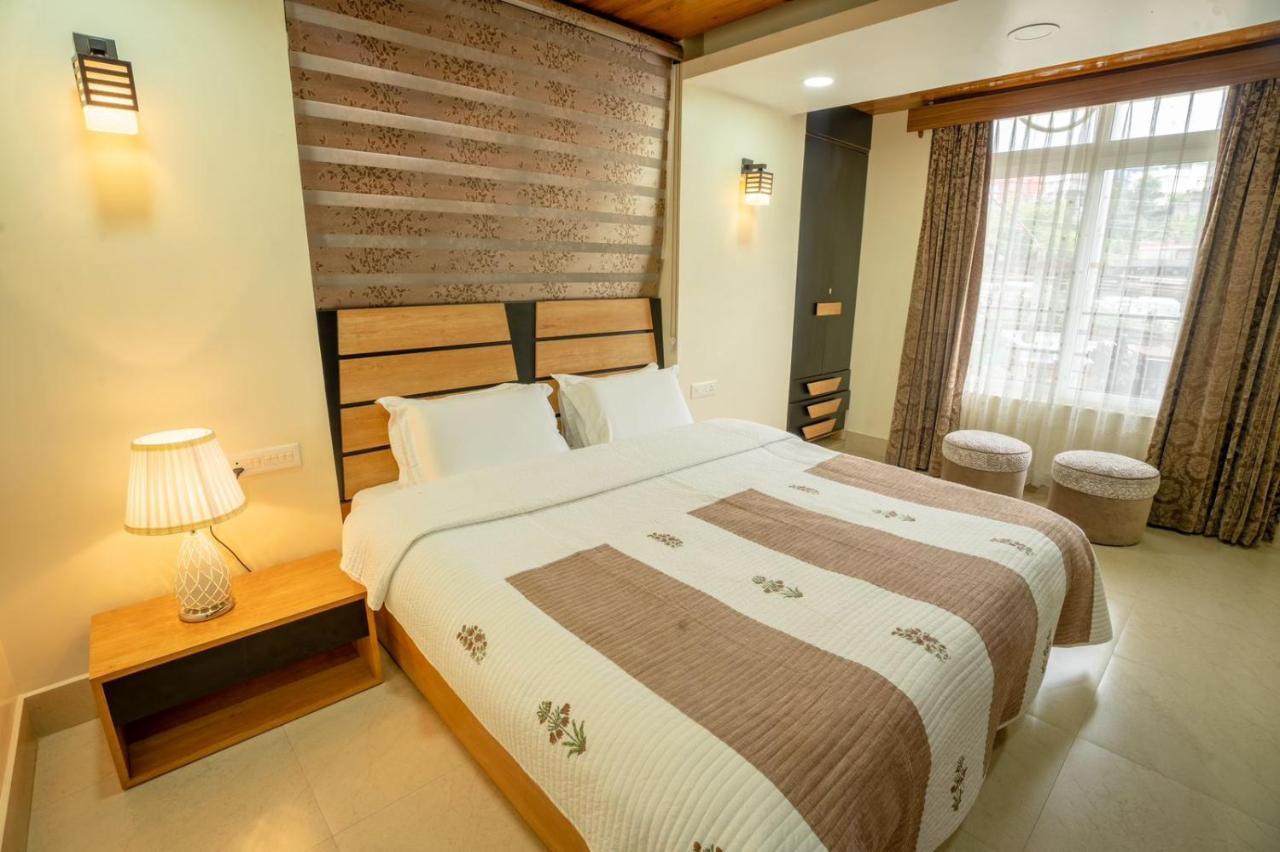 East Land Bed & Breakfast Σιλόνγκ Εξωτερικό φωτογραφία