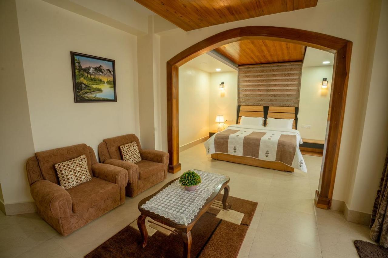 East Land Bed & Breakfast Σιλόνγκ Εξωτερικό φωτογραφία